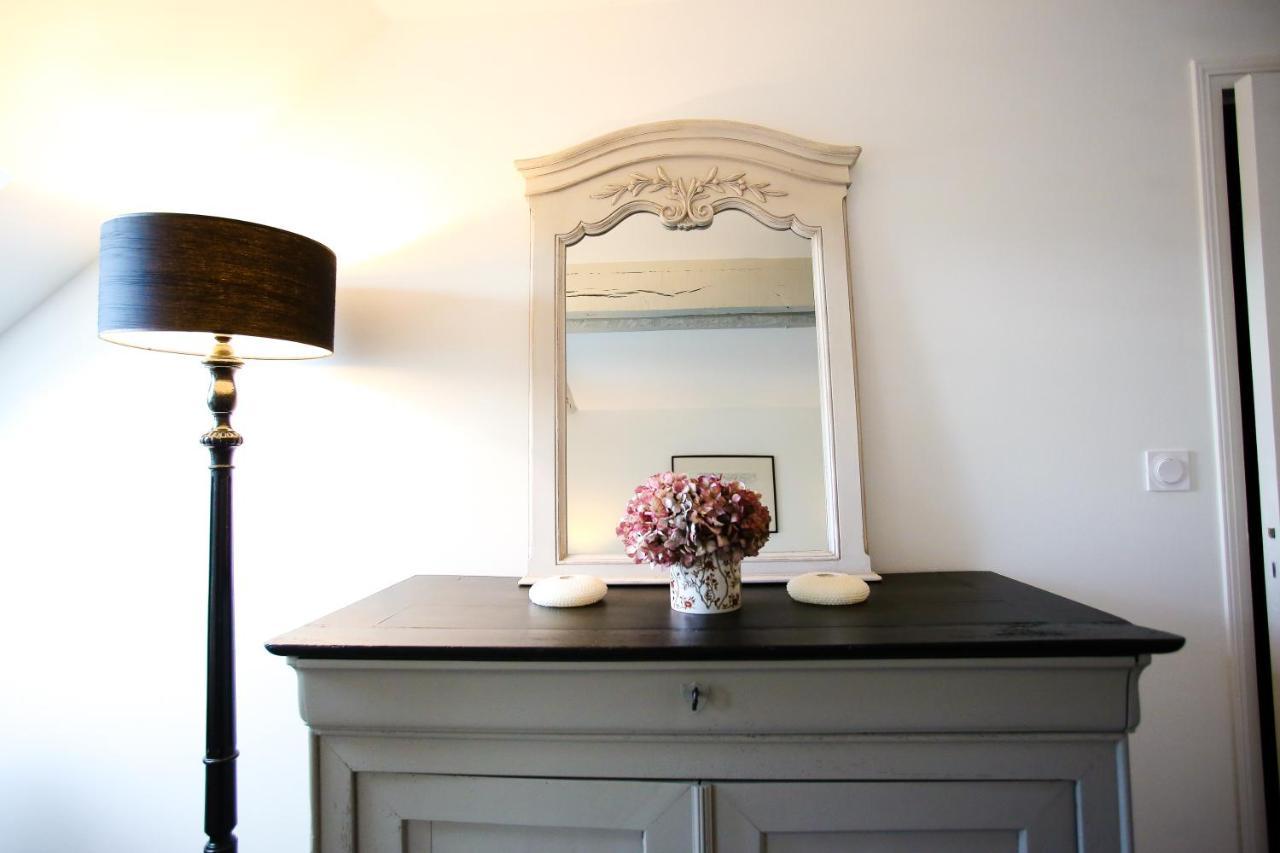 L'Atelier Apartment Saint-Denis-sur-Loire Ngoại thất bức ảnh